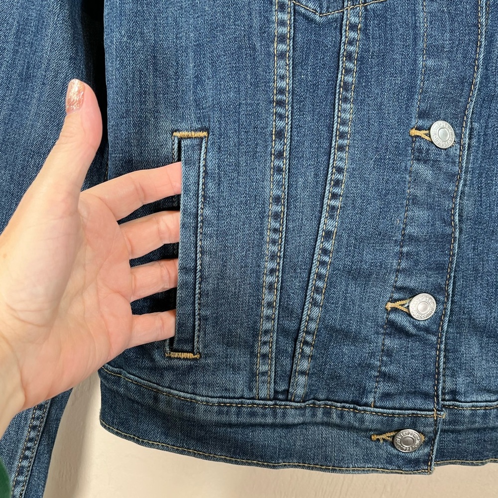 NWT-Levi’s Original Trucker Jean Jacket - Picture 4 of 13